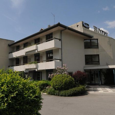 Hotel 4C Клюз Екстериор снимка